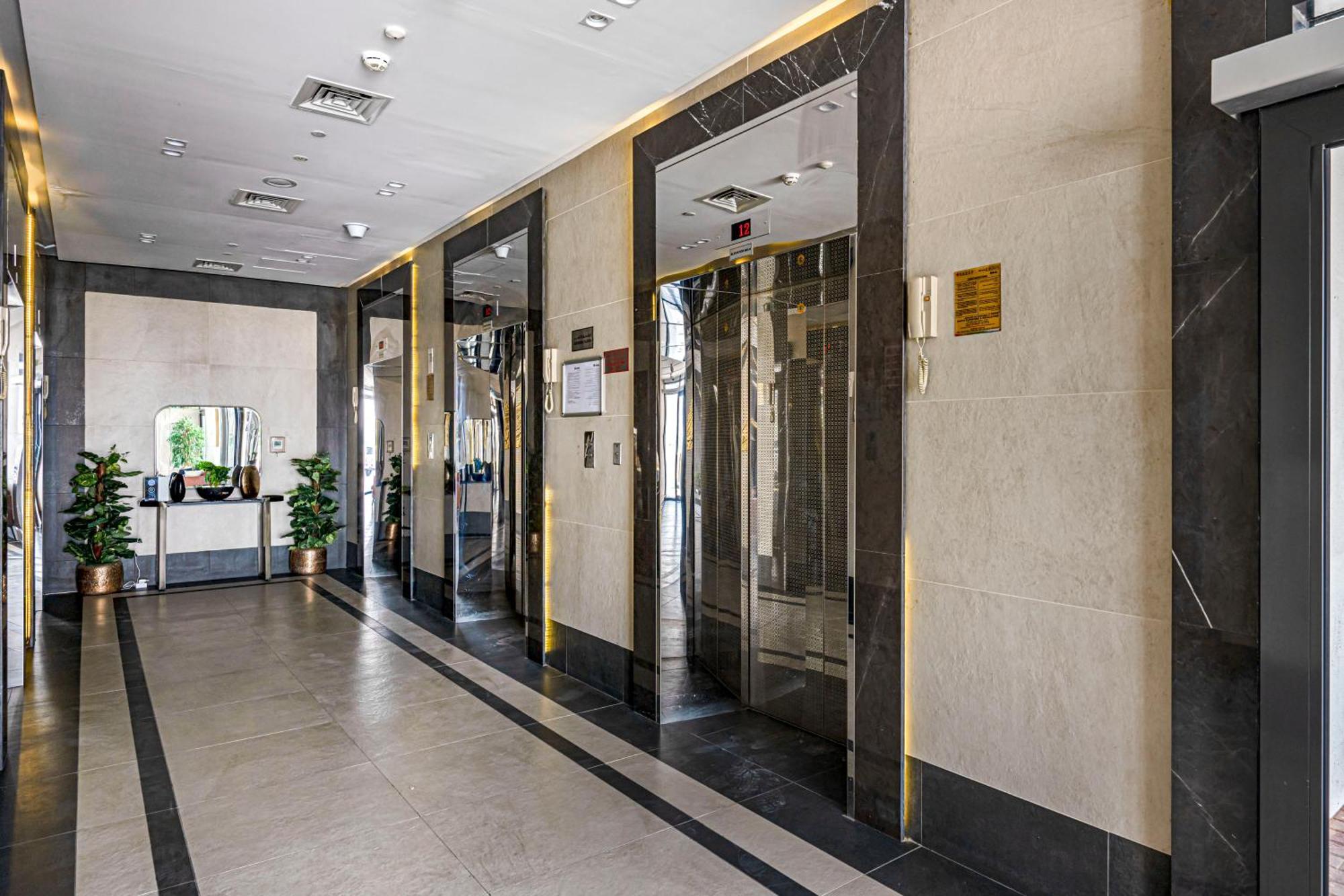 Relaxing In Exciting Dubailand District Appartement Dubai