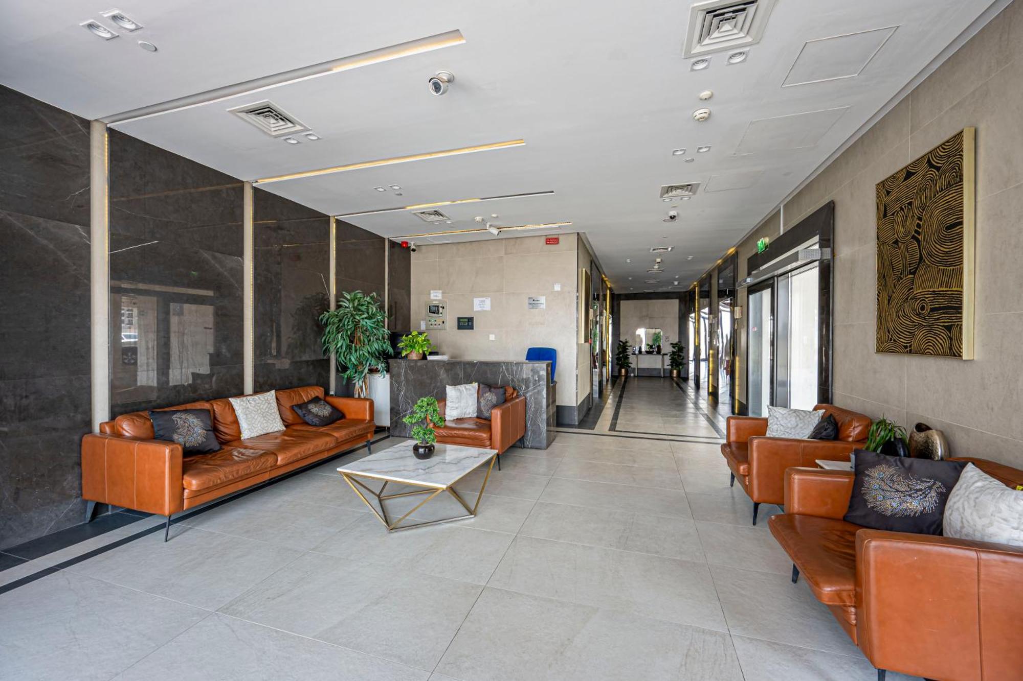 Relaxing In Exciting Dubailand District Appartement Dubai