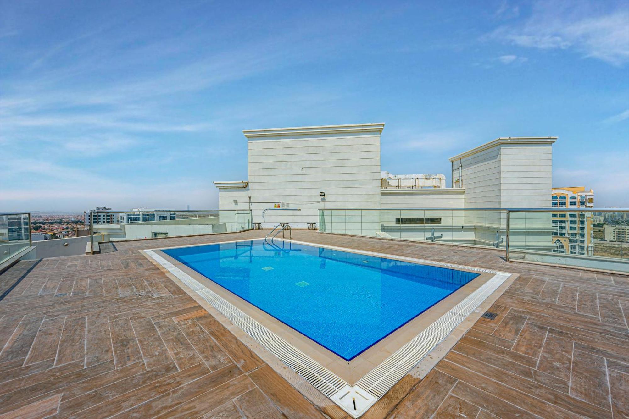 Relaxing In Exciting Dubailand District Appartement *